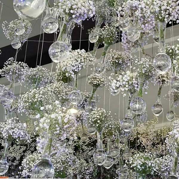 Flores Secas: A Arte de Criar Arranjos Duradouros em Vidro