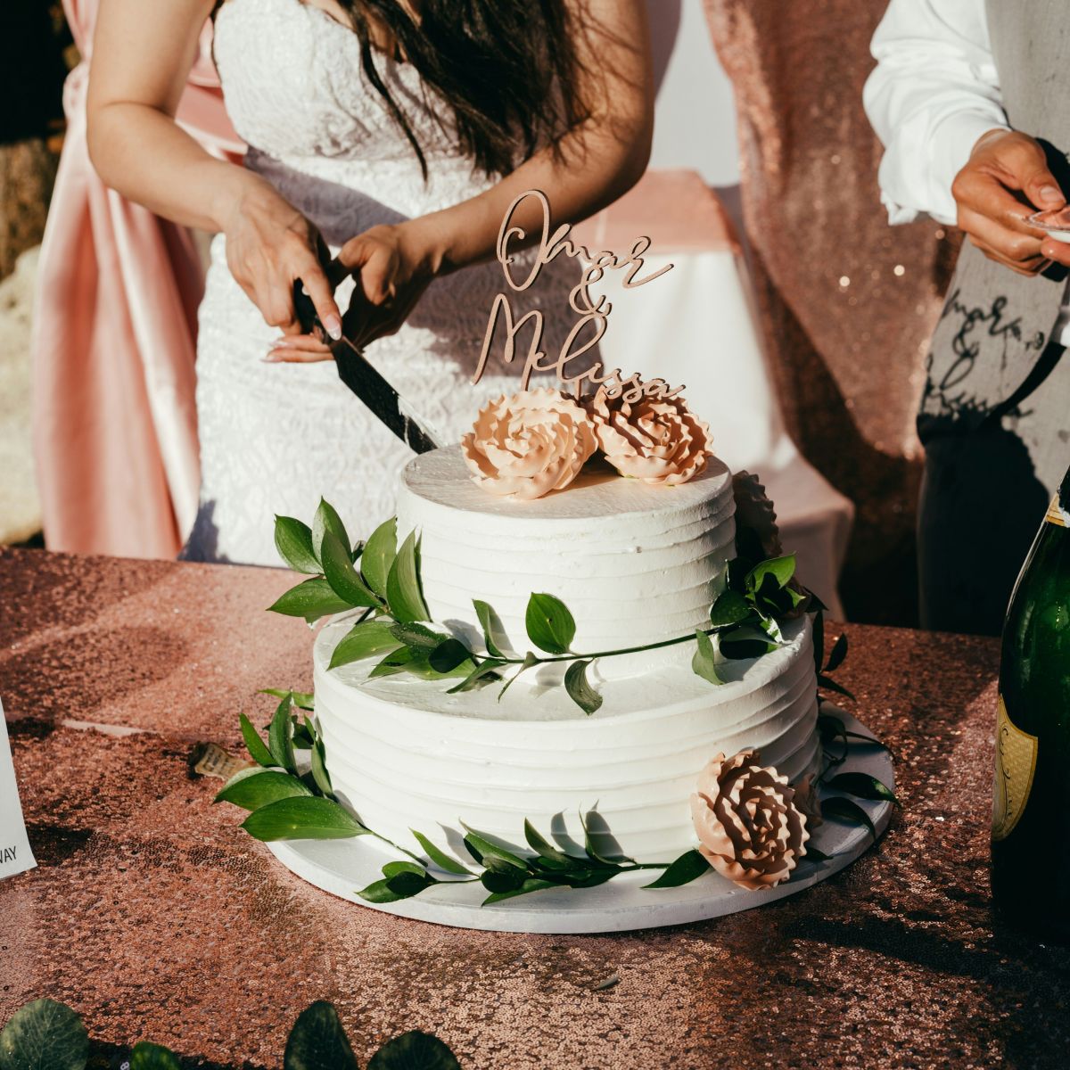 Mini Cakes Individuais: A Tendência Perfeita para Casamentos Íntimos