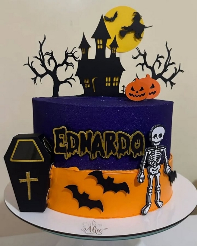 ideias bolo halloween para meninos