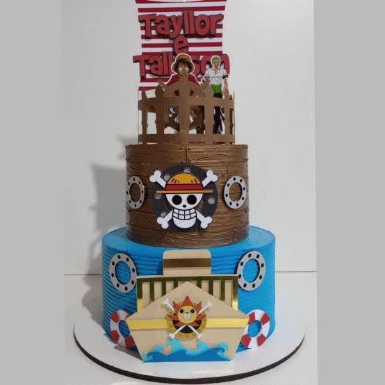 bolo one piece quadrado infantil