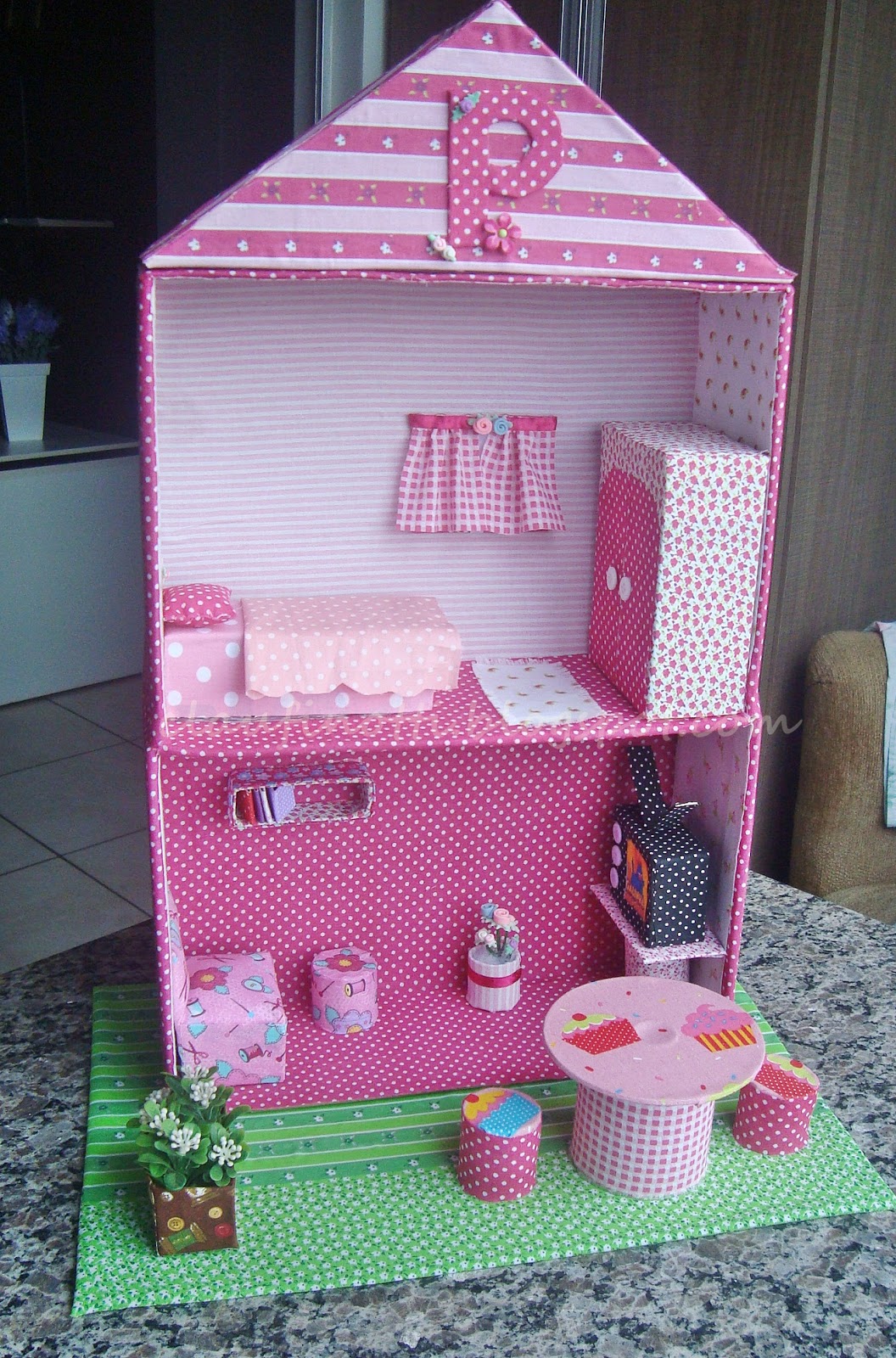 casinha de papelão para cachorro