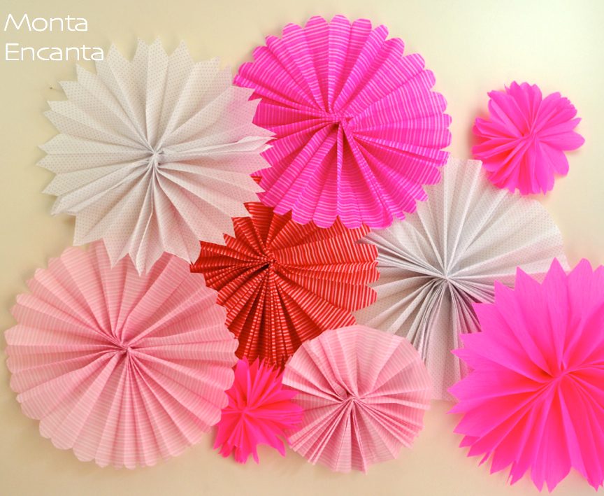 como fazer flor de papel crepom grande