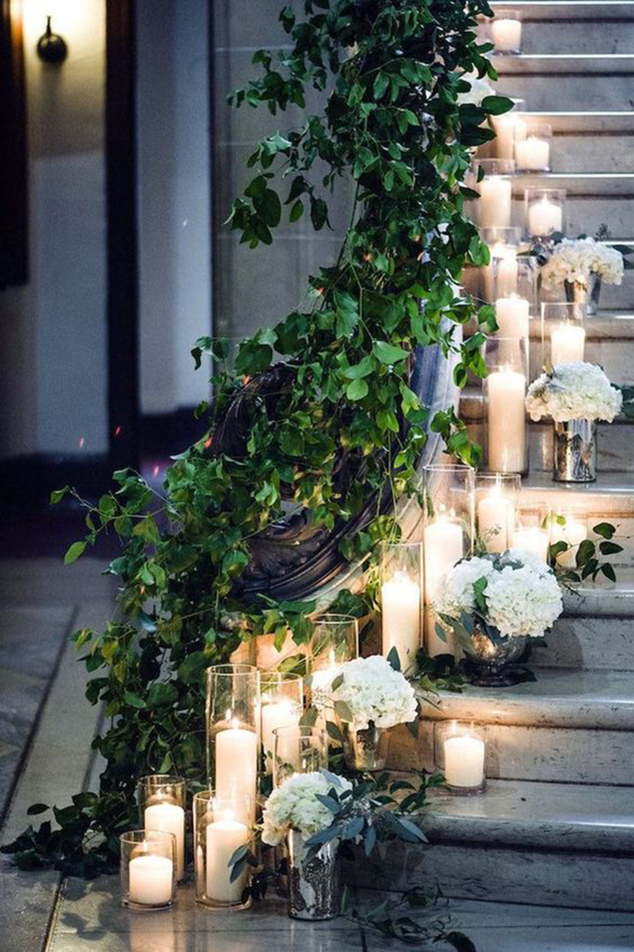 Como Aproveitar o Espaço Embaixo da Escada no Dia do Casamento