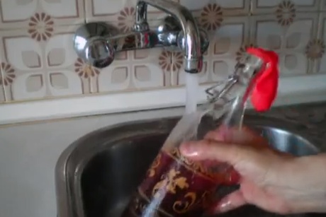 Como Fazer o Experimento da Nuvem na Garrafa em Casa