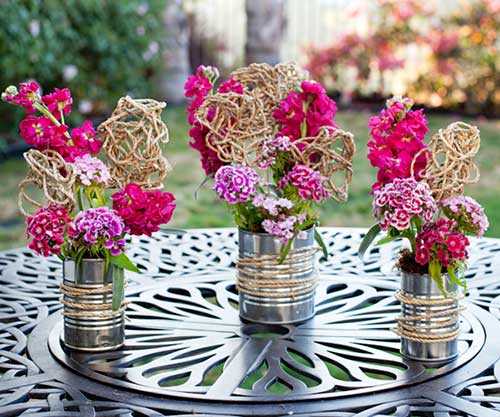 Iluminação Aconchegante: Velas e Luzes de LED na Decoração de Casamento