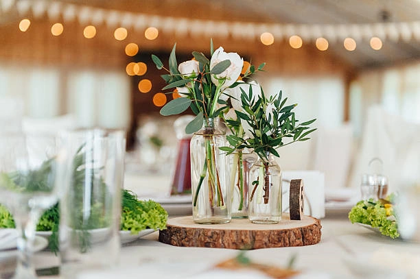 enfeites de mesa de casamento simples e barato