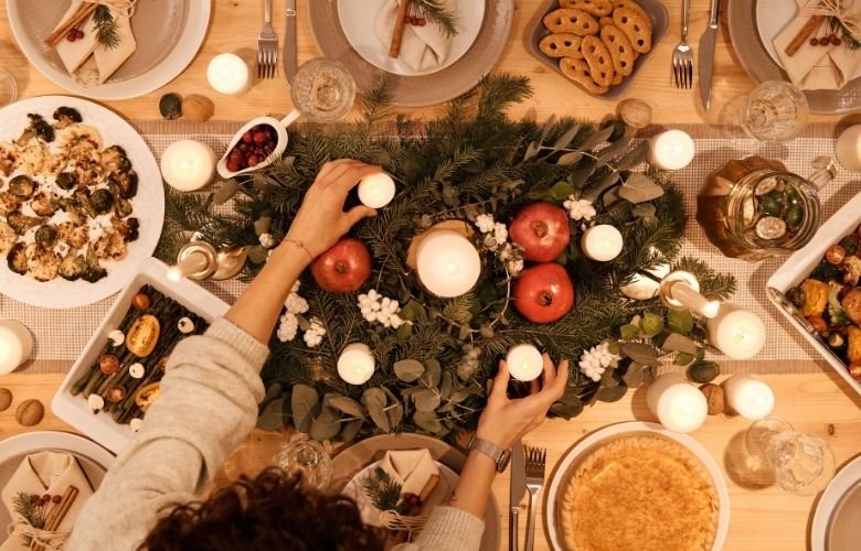 erros comuns decorar mesa natal evitar