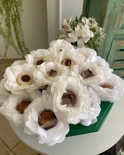 Onde Comprar Flores de Papel de Seda Prontas para Eventos