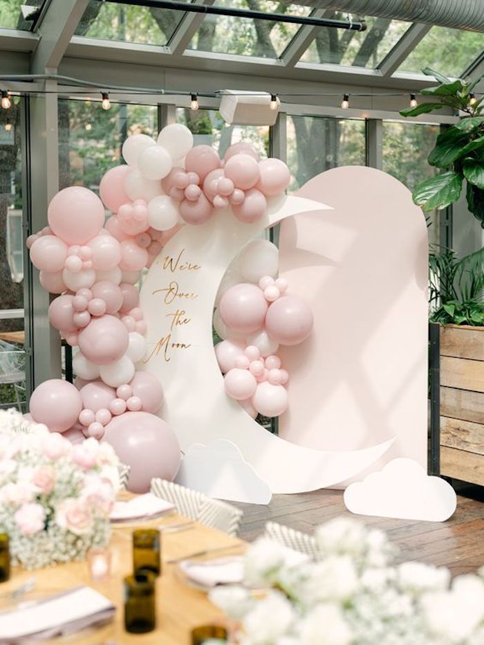 ideias criativas decoração chá de fraldas simples