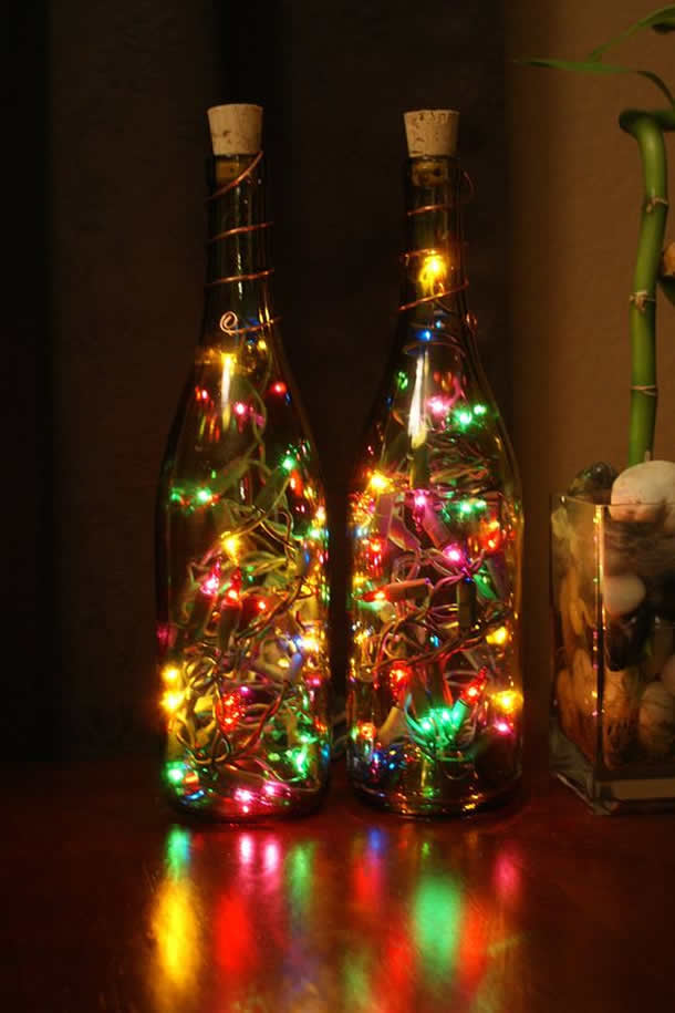 garrafas com luzes