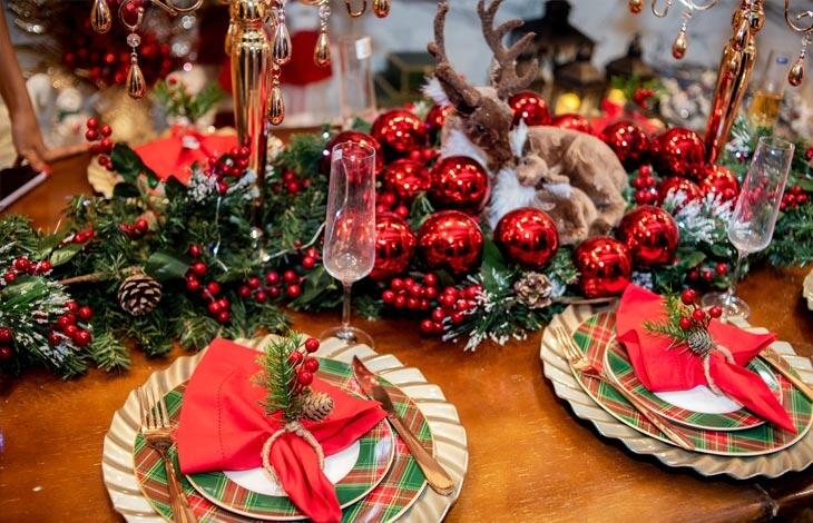 como fazer enfeites de natal com materiais reciclados