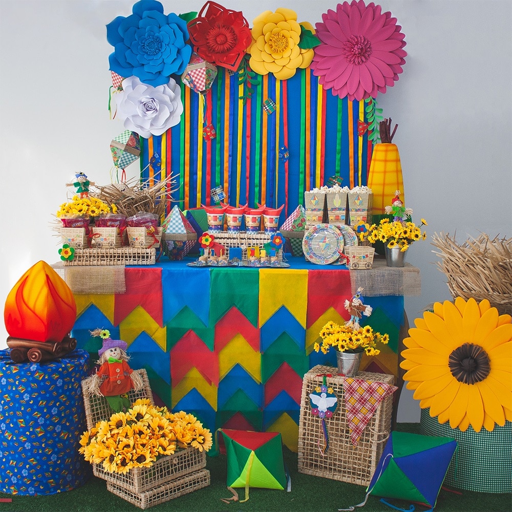 Decoração de Mesa Junina: Receitas e Ideias Criativas para um Arraial Farto