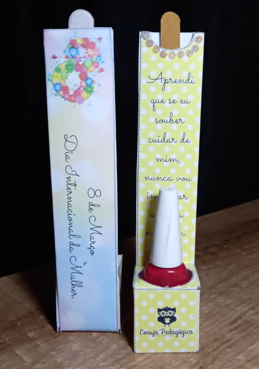 lembrancinhas dia da mulher personalizadas vs. prontas