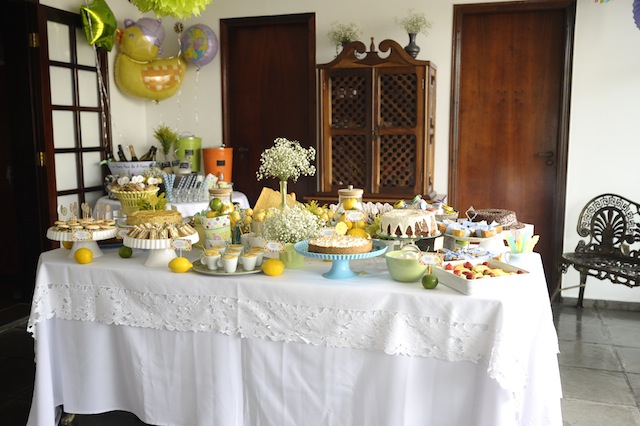 Chá de Bebê Tradicional vs. Chá Revelação: Qual Escolher e Como Decorar