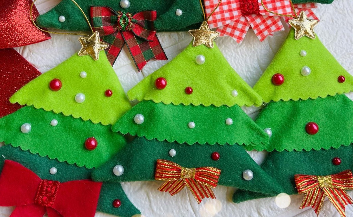 molde de arvore de natal de papel vs feltro