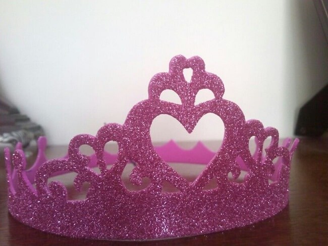 como fazer coroa de princesa com molde