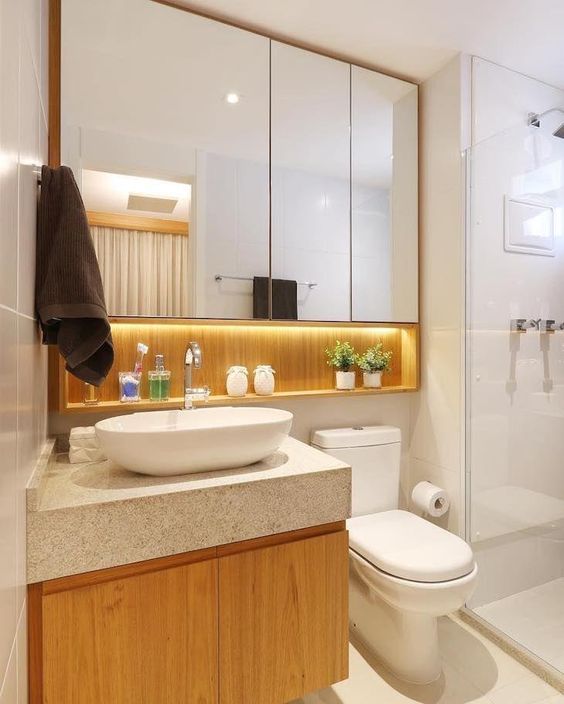 Decoração com Nichos de Madeira: Ideias Criativas para Banheiros