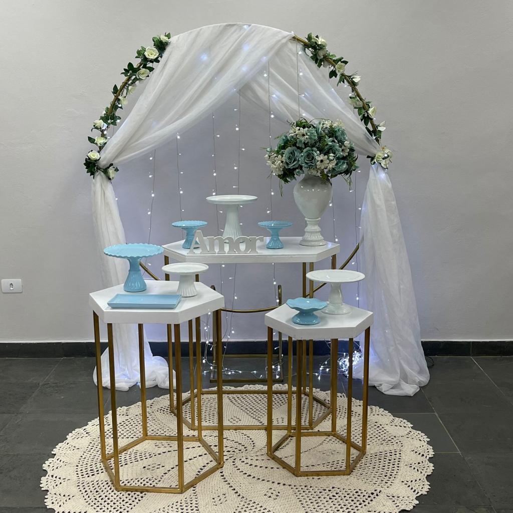Tendências de Decoração com Flores Artificiais para Noivados