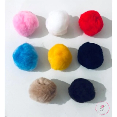 Transforme Suas Roupas: Aplicações de Pompom na Moda