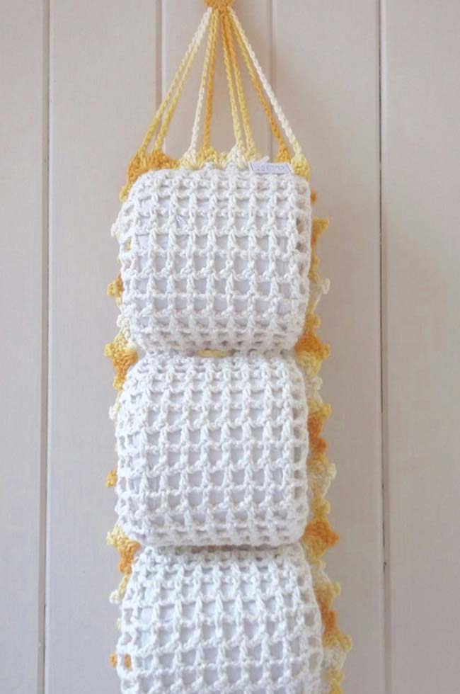 porta papel higiênico de crochê com flores