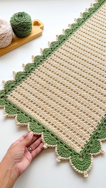 10 modelos de tapetes de crochê para sala