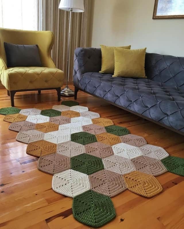 ideias de tapete de crochê quadrado para sala pequena