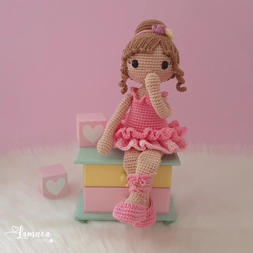 tutorial de bailarina de crochê