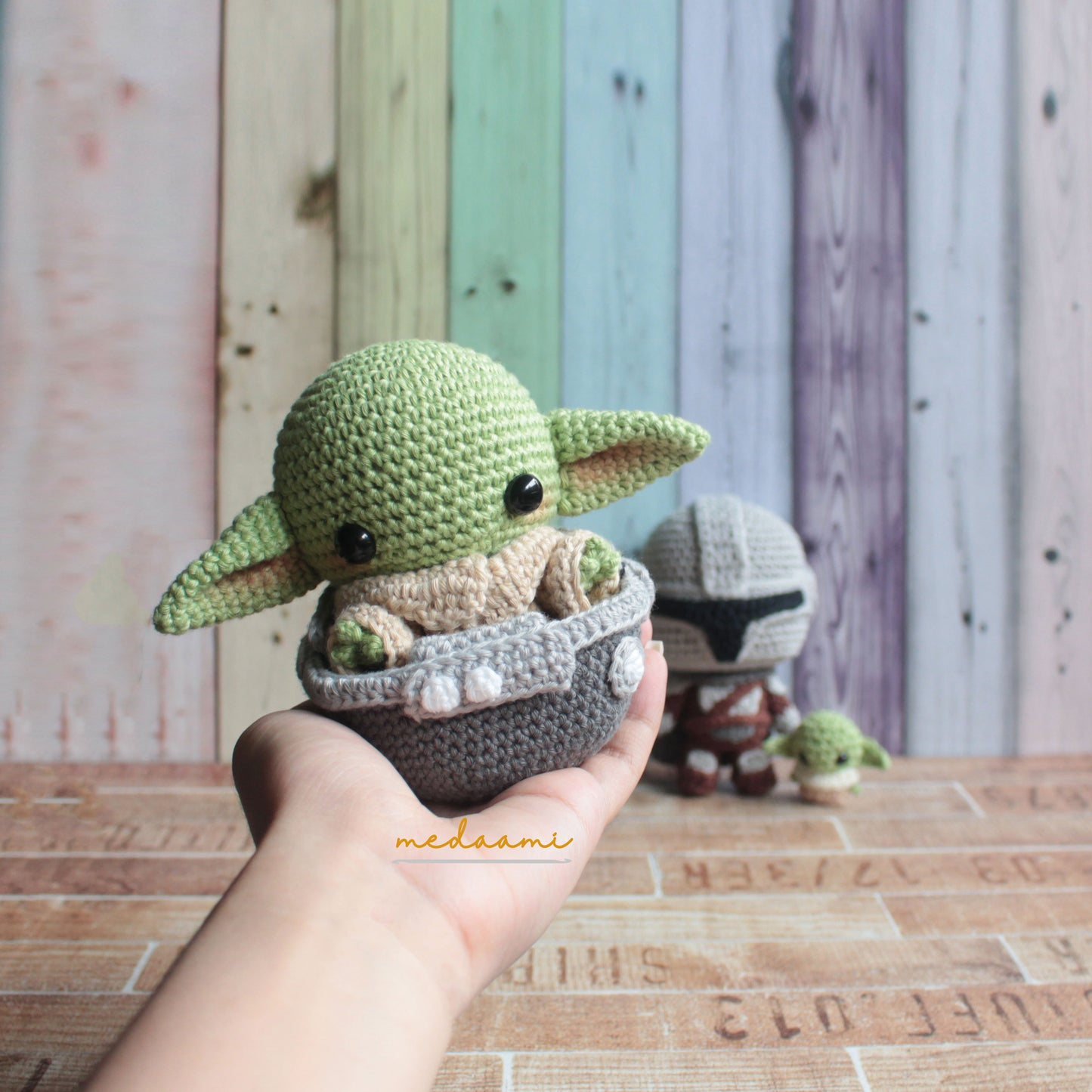 mini yoda crochê