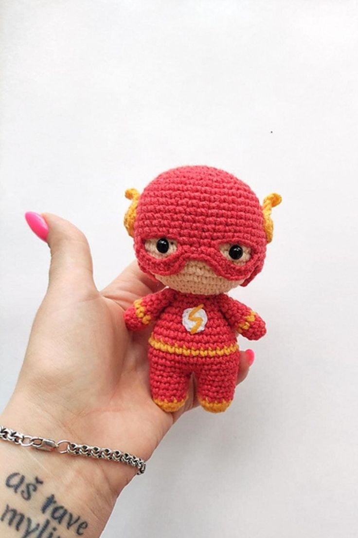 Amigurumi super-herói