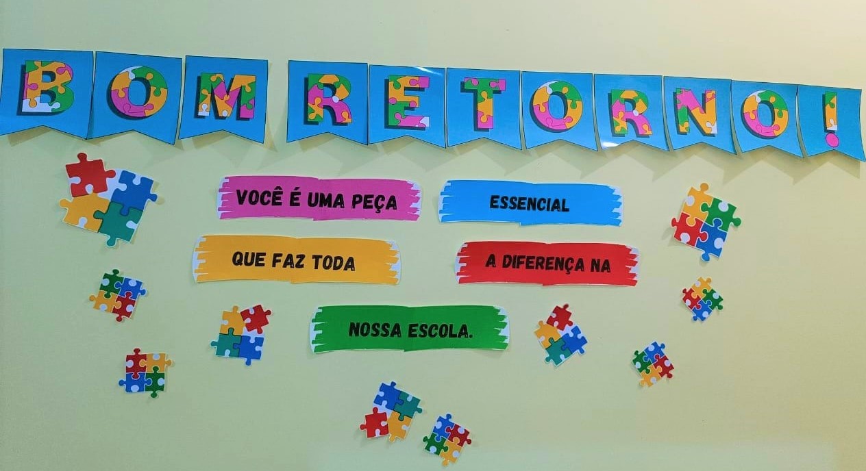 mural personalizado escola