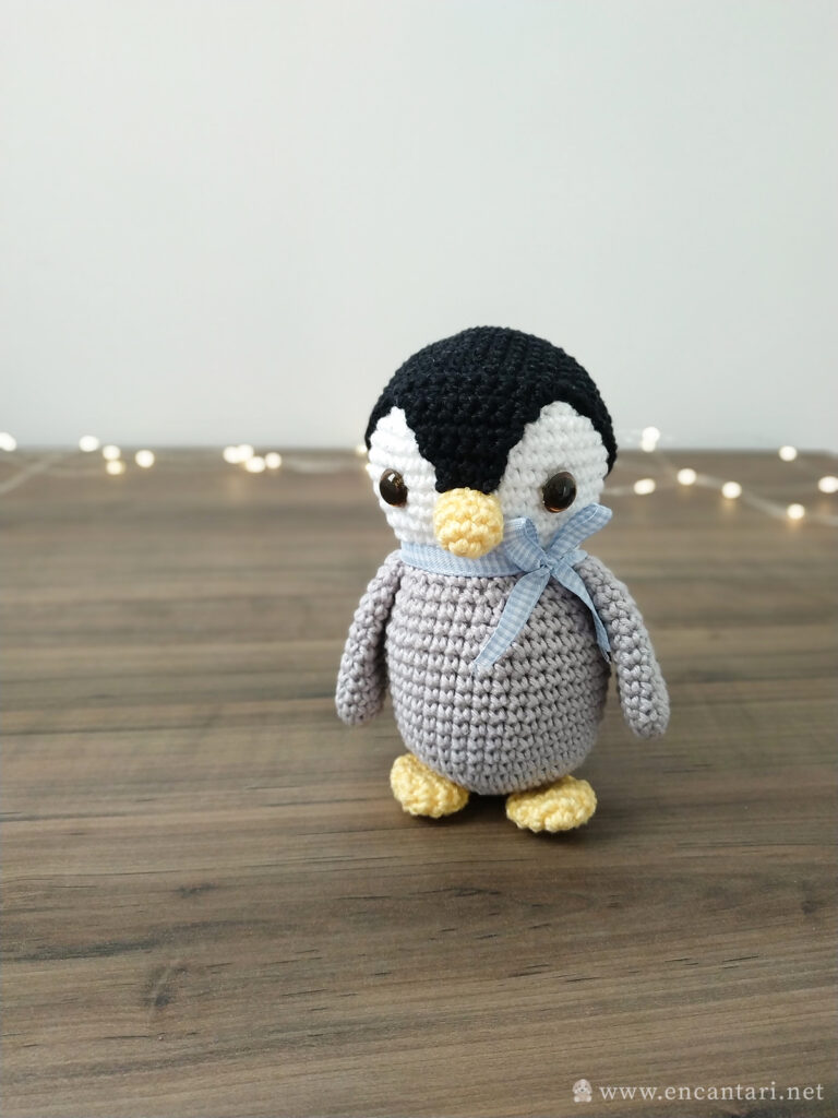 pinguim amigurumi passo a passo